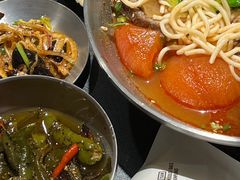 烧椒皮蛋肉沫面-味研所·麵