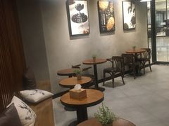 -THE ALLEY 鹿角巷(华润万象城店)