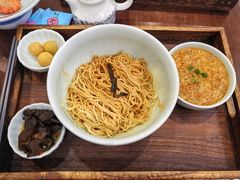 蟹粉黄金捞面-蟹上黄·蟹黄面·江南糖水(人民广场店)
