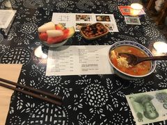 -蜗牛小馆醉乡民谣云南菜(惠新西里店)