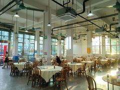 大堂-标记美食新鲜猪杂(兴南大道店)