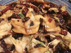 -六福烧烤酒馆(秦隆步行街店)