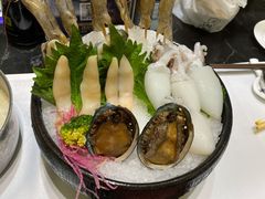 红鼎海合-红鼎豆捞·非遗鲍皇汤火锅(宝丰路店)