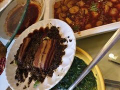 -月圆霖特色农家乐