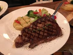 -SISTERS BAR RESTAURANT川意酒馆(嘉善老市H楼店)