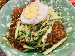 -豚豚家돈돈가韩国锅盖烤肉(新北万达店)
