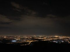-鬼笑石后山停车场