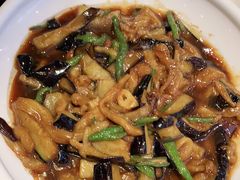 -皇城根·烤鸭·鱼头·家常菜(欧亚大观乐活城店)
