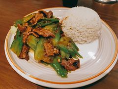 凉瓜肉片饭-玥记茶餐厅(十字门华发商都一期绸带店)