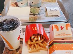 -麦当劳(新王府井店)