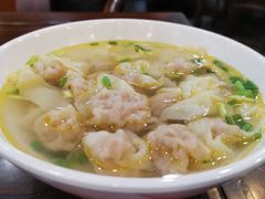 小馄饨-鸡鸣汤包(乐购仕店)