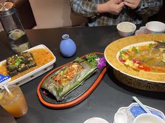 -桥边小楼·手工云南菜·古城观景小楼