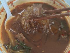 牛肉酸辣粉-小杨生煎(龙阳广场店)