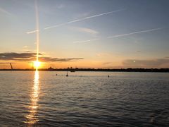 -人民防洪胜利纪念塔