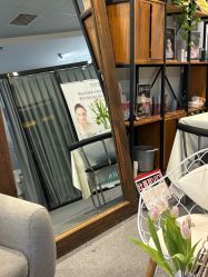 -植蔻妍倍儿专业脱毛·皮肤管理