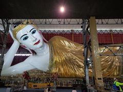 -ခြောက်ထပ်ကြီးရွှေသာလျောင်းဘုရားကြီး