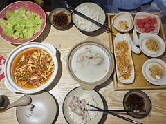 -叁煨蹄花·下饭盐帮菜(人民广场店)