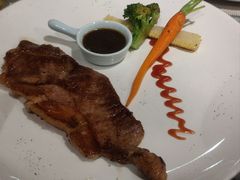 -又见马甲M8融合西餐厅(体育中心店)