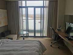 -上海南汇嘴大堤酒店