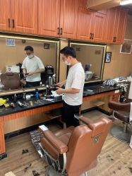 -纯剪男士理发馆·烫染专业店