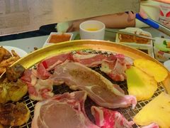 -山焱·炭火自助烤肉(周浦万达店)
