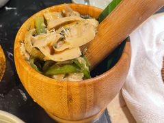 舂青花椒牛肚-云海肴云南菜·蒸汽石锅鱼(青岛万象城店)