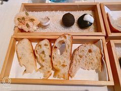 餐前面包-北京金融街丽思卡尔顿酒店·意味轩 Cepe