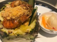 菠萝海鲜炒饭-美奈小馆·越南料理(中航城君尚购物中心店)