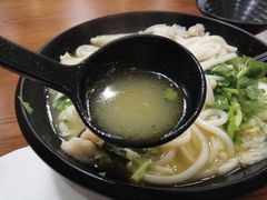 -鑫花溪牛肉米粉(凤凰街创始总店)