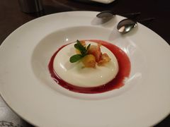牛奶布丁-斯比特花园意大利餐厅(缤谷广场店)