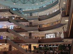 -港汇恒隆广场