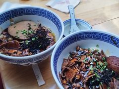 -沪西老弄堂面馆(定西路店)