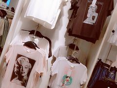 -万达广场(武汉菱角湖店)