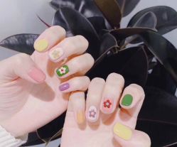 -娇七·自助美甲美睫