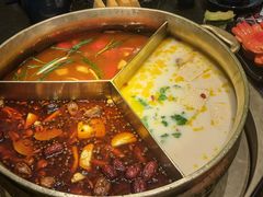 蟹粉黄鱼锅-湊湊火锅·茶憩(打浦桥日月光店)