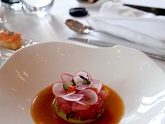 黄鳍金枪鱼配牛油果-Jean Georges