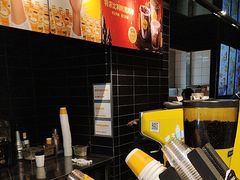 -麦当劳(中山公园龙之梦店)