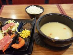 -过桥缘·过桥米线(大华虎城嘉年华店)