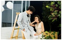 -雪中彩影婚纱摄影·微光艺术中心