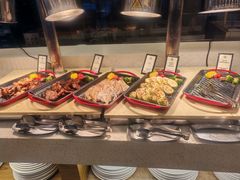 -元一希尔顿酒店·鲜切牛肉火锅禅自助餐厅
