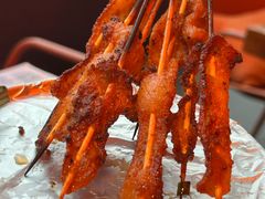 -何师烧烤·小龙虾·江湖川菜·精酿啤酒(中铁西城店)