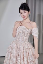 -桃子造型婚纱礼服(凤起广场店)