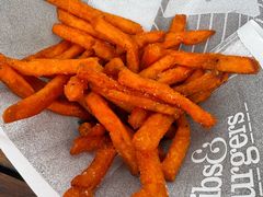 -Ribs & Burgers The Rocks