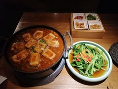 -九锅一堂酸菜鱼(新南凯德直营店)