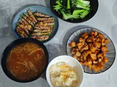 -爱的果实月嫂育婴师(世纪东方店)