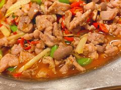 -兔行天下-鸿鹤鲜锅兔(中海国际店)