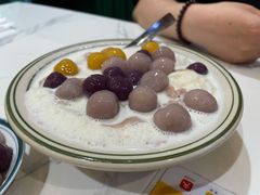 白雪芋泥丸子-堂屋糖水店(愚园店)