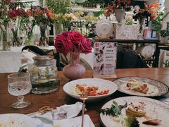 -花十悦·鲜花咖啡餐厅(振业城一期店)