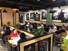 大堂-一顿烧烤(八经街店)