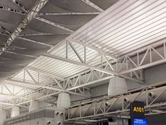 -cdf免税店(广州白云国际机场店)